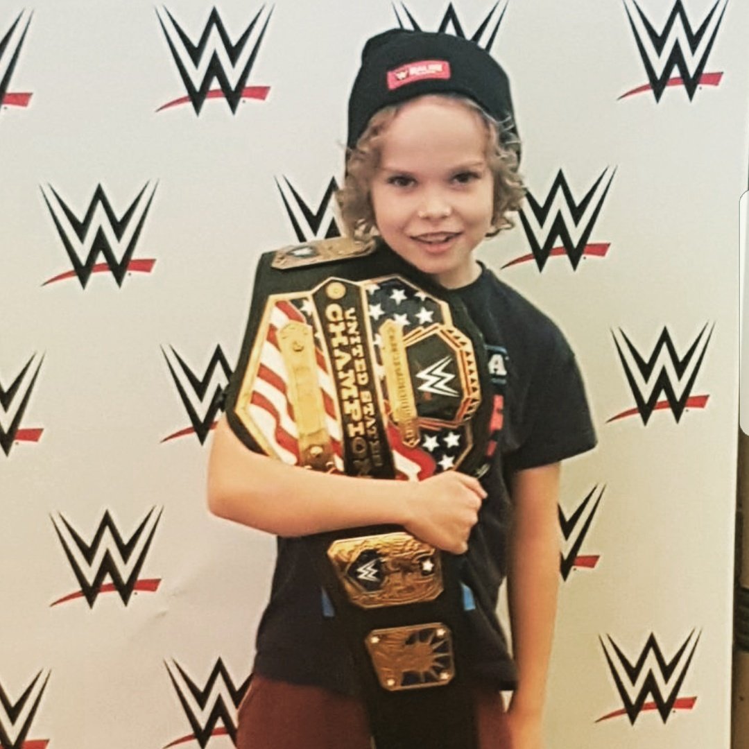 #wweliveminehead the new United States champion