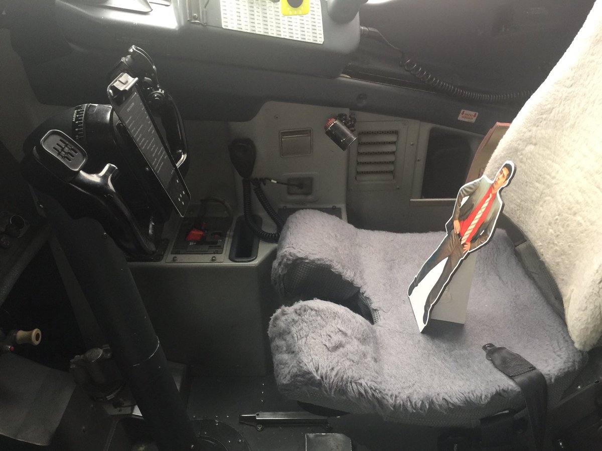 Real_Little_Jay's tweet photo. Thinking about taking up flying, if only I could reach the pedals. @SouthwestAir #wheresLittleJay @Real_Little_Jay https://t.co/QmqERRDPBn