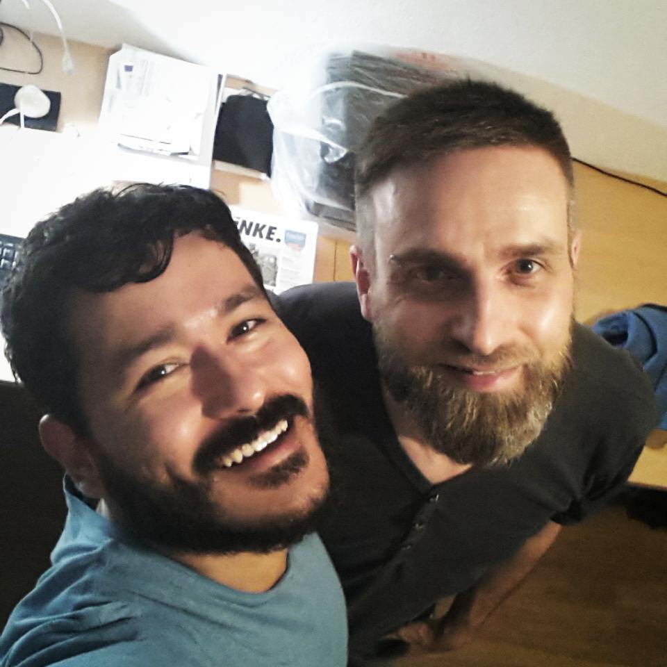 ¿Y vivieron felices para siempre? Esto pasa después de que dos hombres se casan ➤ bit.ly/2lPvFs9