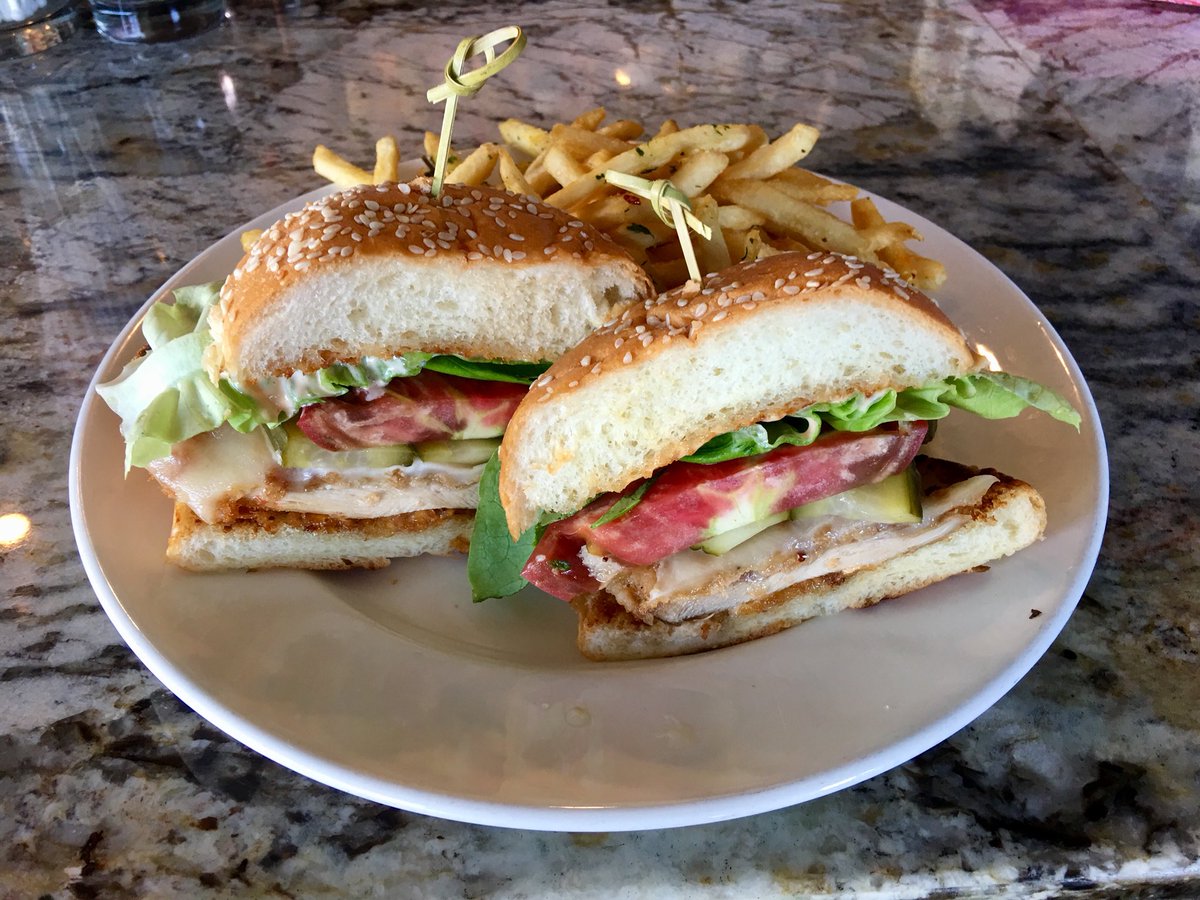 margossm's tweet photo. Come try one of our new menu updated items like this Fried Chicken Sandwich. Pair it with one of our new cocktails like the high fashion! https://t.co/hADNjAkmYq