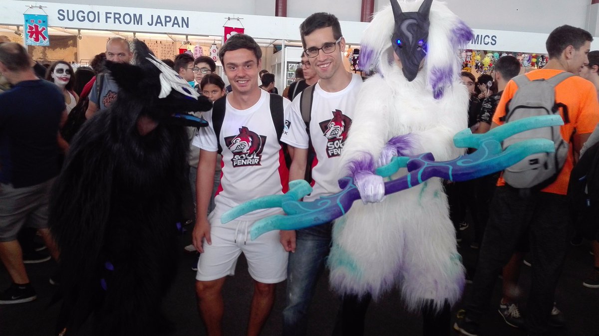 soulfenrir's tweet photo. Hoy nuestra squad a estado en el @festivalmangalp en el torneo del @PlayEstadium y pasándolo bien esperamos poder terminar el torneo mañana https://t.co/VLPsAO07Ia