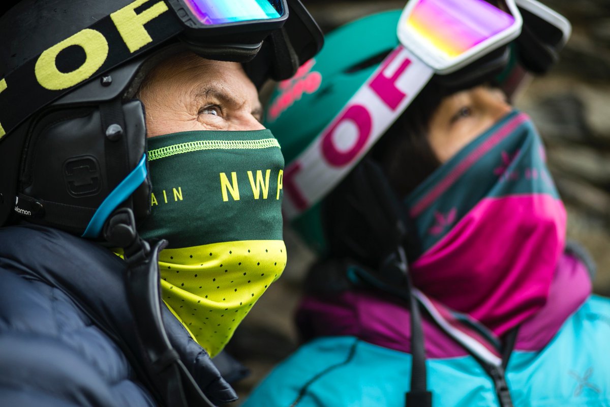 nwpowderdays's tweet photo. |#NewCollectionNWPD|

Mirant ja al cel per veure com es va tenyint tot de blanc... Ganes d'estrenar la nova col·lecció de #neckWarmers https://t.co/67qO7ndPgA