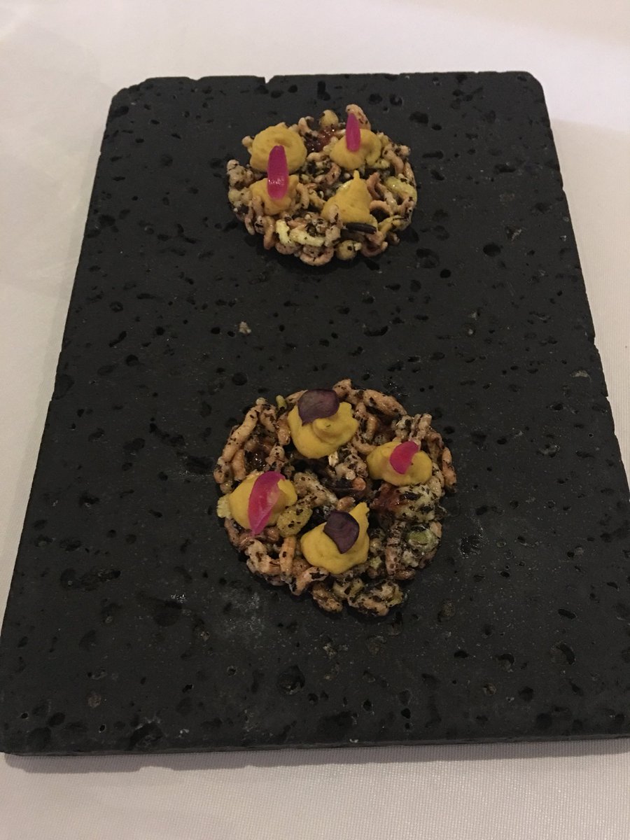 iamrana's tweet image. Jhal muri my favourite ##MasalaLibrary