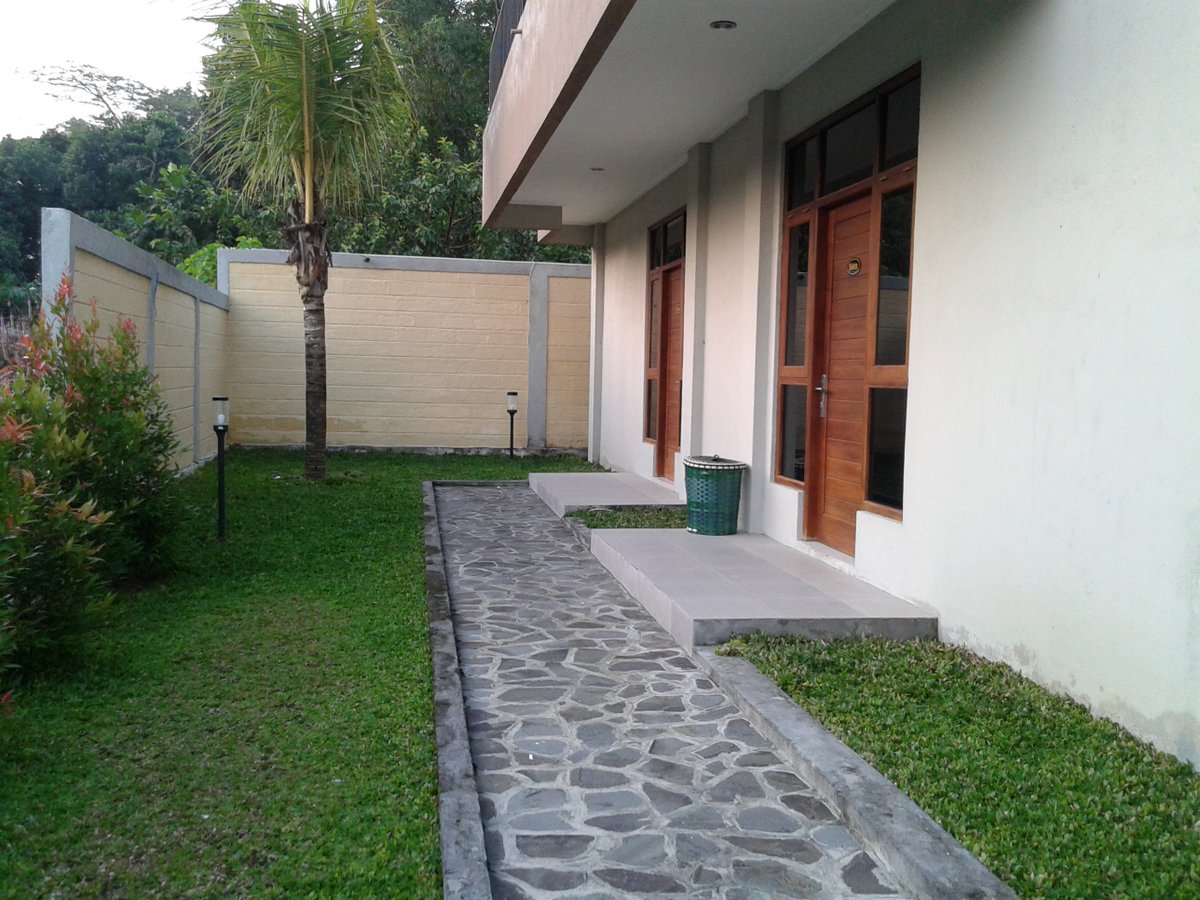 AB23KOS's tweet image. AB23kos: kami masih ada kamar kos kosong silahkan kunjungi.. di Jl. Monjali