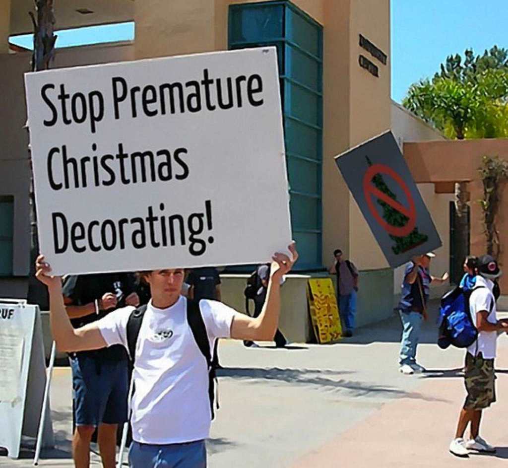 We must band together! reddit.com/r/funny/commen…