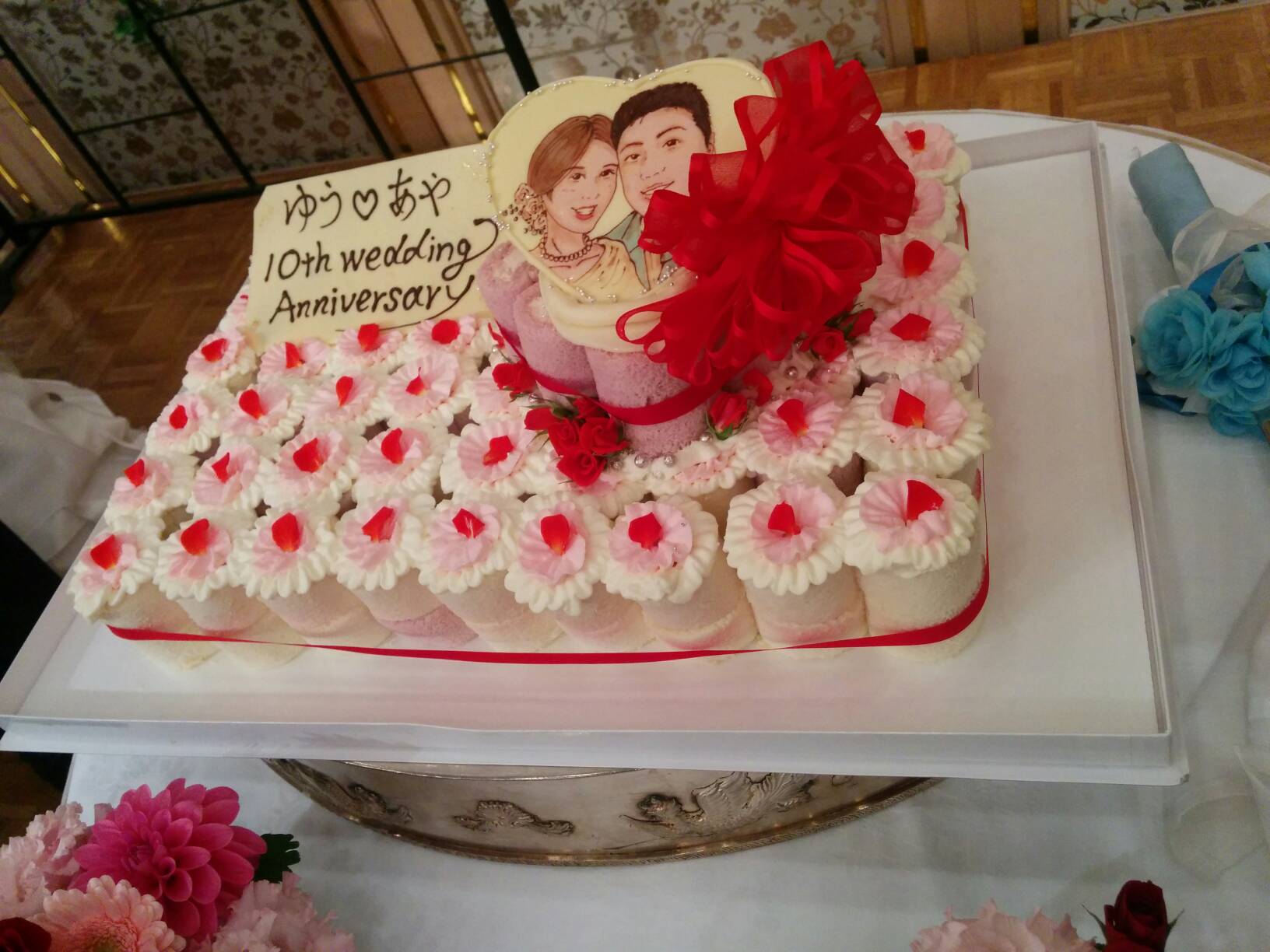 Twitter 上的 東京第一ホテル鶴岡 ご友人が二人にサプライズでウェディングロールケーキを作ってくれました 完成度高い 素敵 Wedding ウェディング 日本中のプレ花嫁さんとつながりたい 第一ホテルウェディング 結婚式 ウェディングケーキ サプライズ