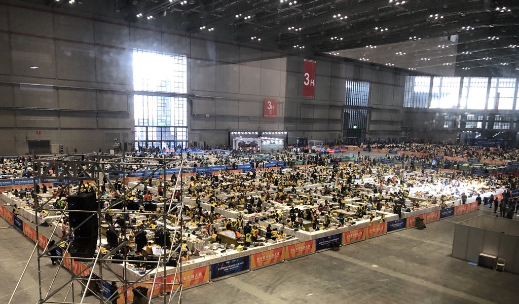 VISSDigitalTech's tweet photo. Elevated view of Day 2 WER Contest. #Wer2017 #VISSWER2017 @kris_calder_ @steph_bernier01 @VISS_UAE #VISS #Robotics https://t.co/KrUSGNrdo6