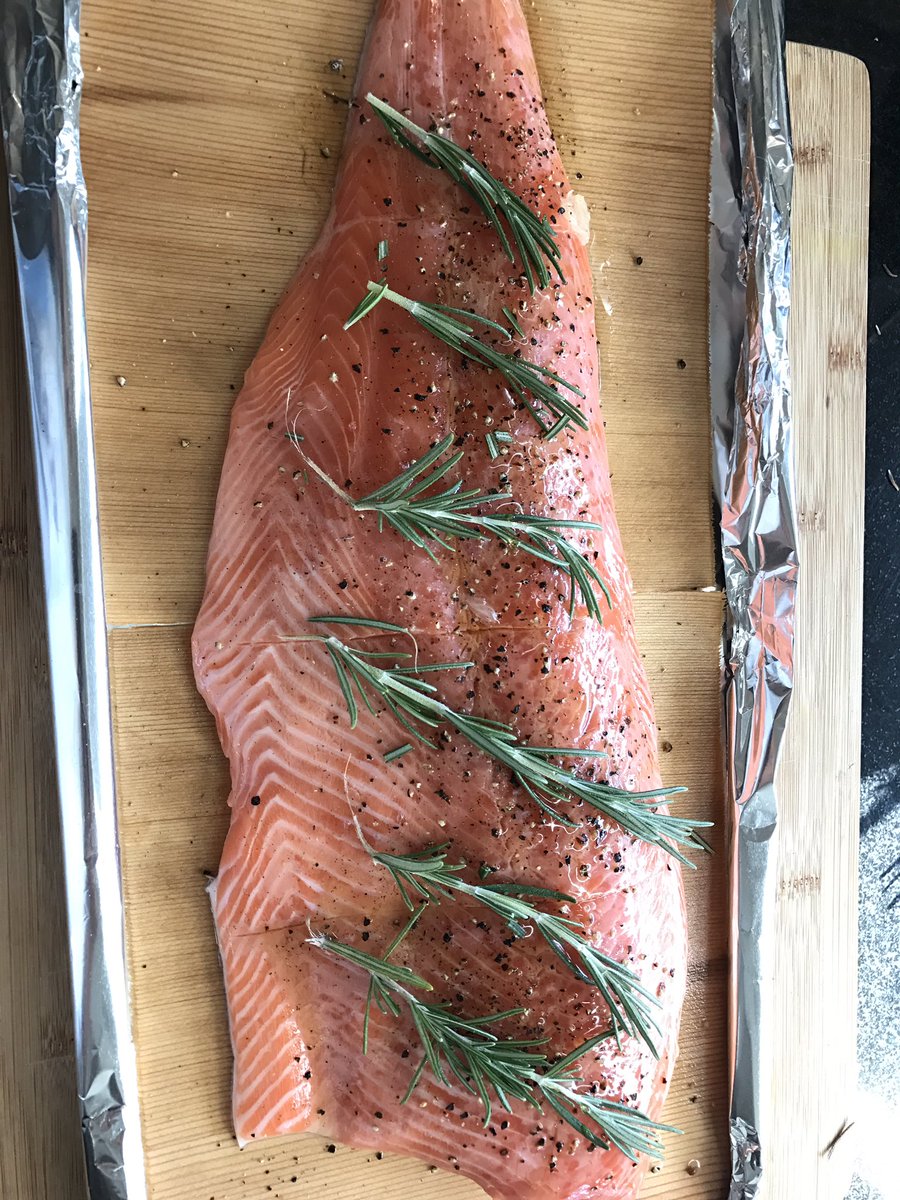 halibutfarmer's tweet photo. @AlpineSalmon  lemon, Canadian  maple syrup, rosemary, sea salt and pepper https://t.co/KZDIwAx2O8