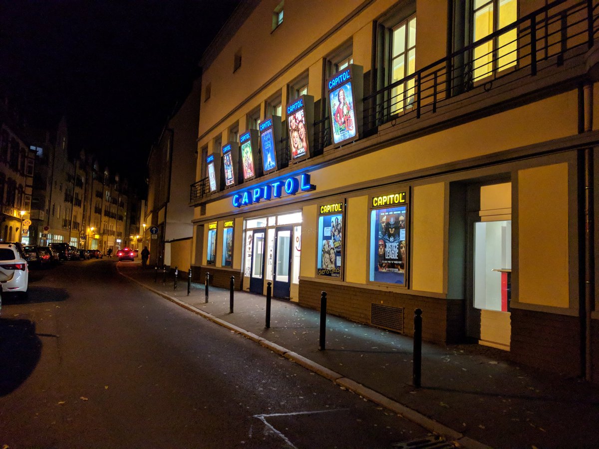 BettyStern4's tweet photo. .@ThorRagnarokM was a little trashy but i really liked the architecture of capitol cinema #eisenach #CulturalHeritage #movieaddict https://t.co/GJ4sgPY4Gy