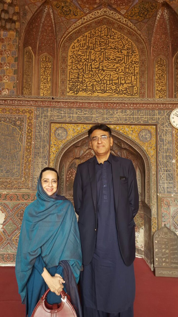 Asad Umar on Twitter: "Wazir khan mosque is still stunning after nearly 400 years of being built. Great to see that renovation work is being done to preserve it in good condition.