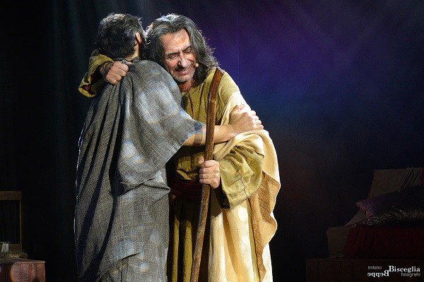 #19novembre (@tdellaluna): #Teatrodellaluna, #FigliolProdigo, il #musical wordsandmore.eu/tdl2c/
