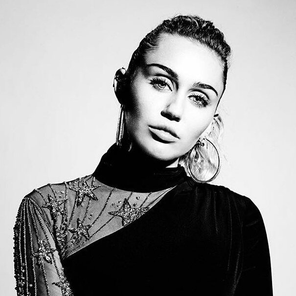 Cyrus nudes 2017 miley Miley Cyrus