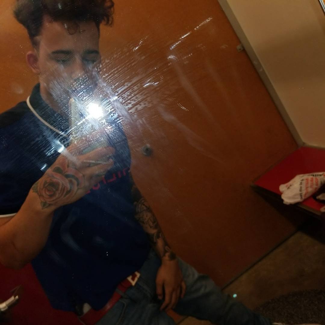 I'm so nauseous off them drugs so high off them Percocet📣💊