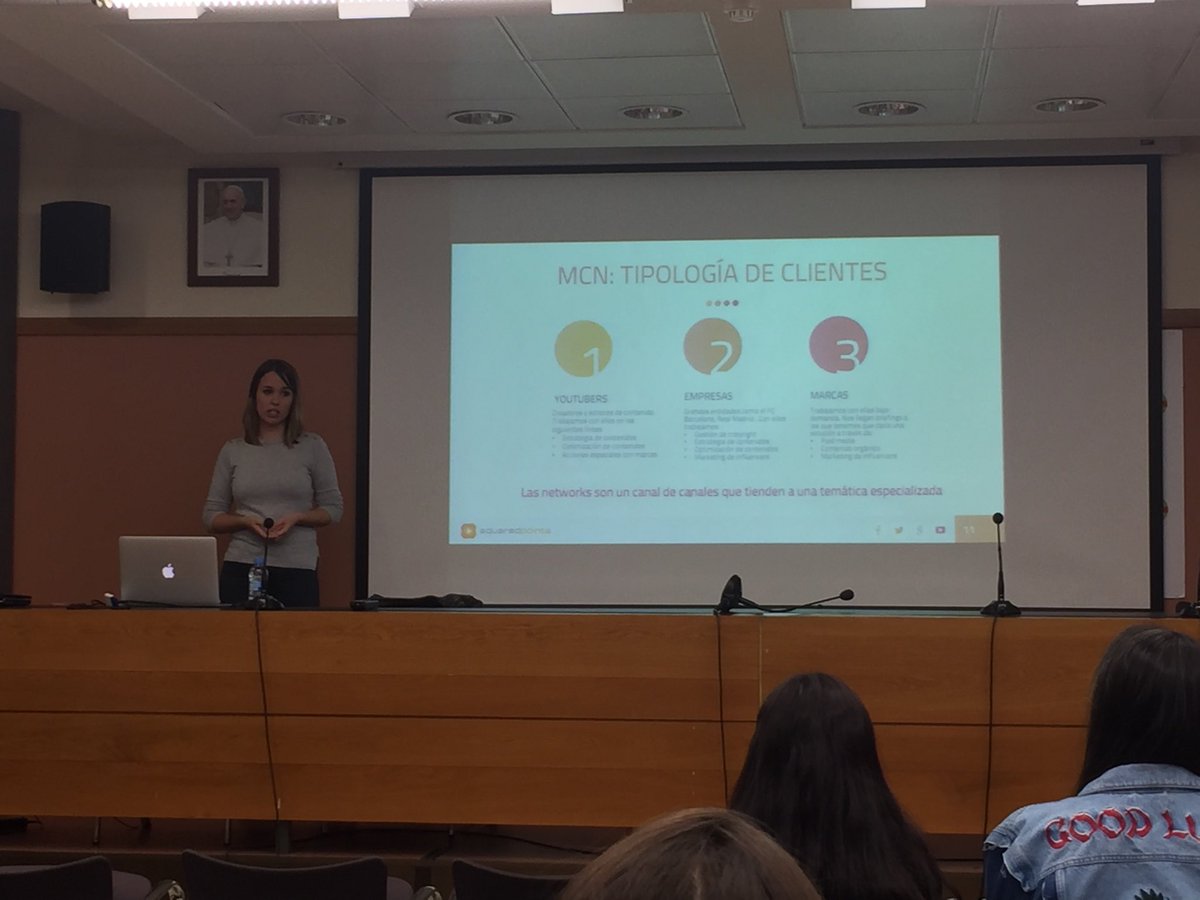 LuisBarrachina3's tweet image. .@paulaguinotvera “Las networks son un canal de canales que tienden a una temática especializada” #youtubemasterclass