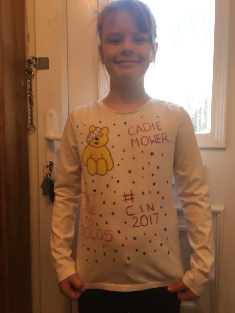 Kathlee16655394's tweet photo. #childreninneed2017 @CarrfieldPA my two beauties already for children in need none uniform day https://t.co/pXq2W0VaKR
