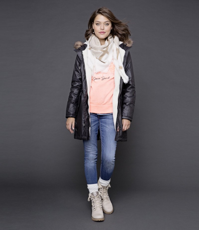 Soccxturkey's tweet photo. Soğuyan havalarla başa çıkarken aynı zamanda sezonun nabzını Soccx ile tutun! #soccx #soccxturkey #yenisezon #moda #winter #fall #alışveriş #istanbul #Türkiye #fashion https://t.co/JEmEh8R3iH