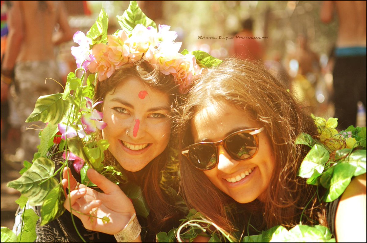 Alien Safari tweet media