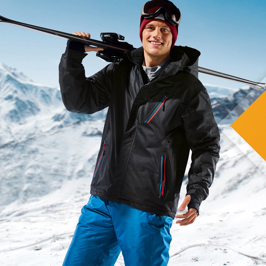 lidlespana's tweet photo. Todos a la nieve con Lidl 🎿⛷❄️
A partir de hoy en todas nuestras tiendas.
#TerritorioCrivit #nieve #megustalidl https://t.co/Q7N3BGEENi
