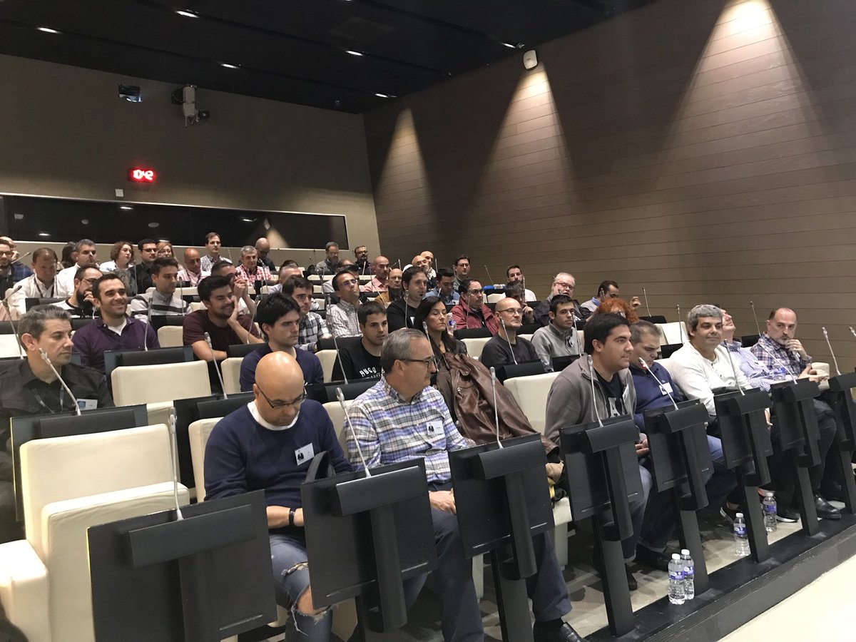 SonixBabani's tweet photo. Hoy en nuestro encuentro de la comunidad #EncuentroComunidad17 en #DistritoT https://t.co/yfOTCgBSxQ