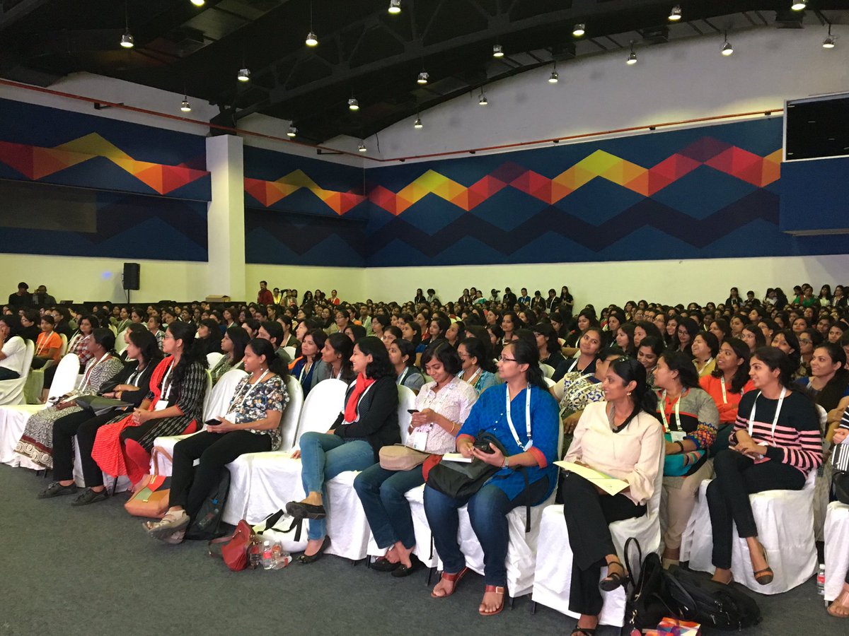 Dharani talking about Edge Analytics #GHCI17 #SAPatGHCI