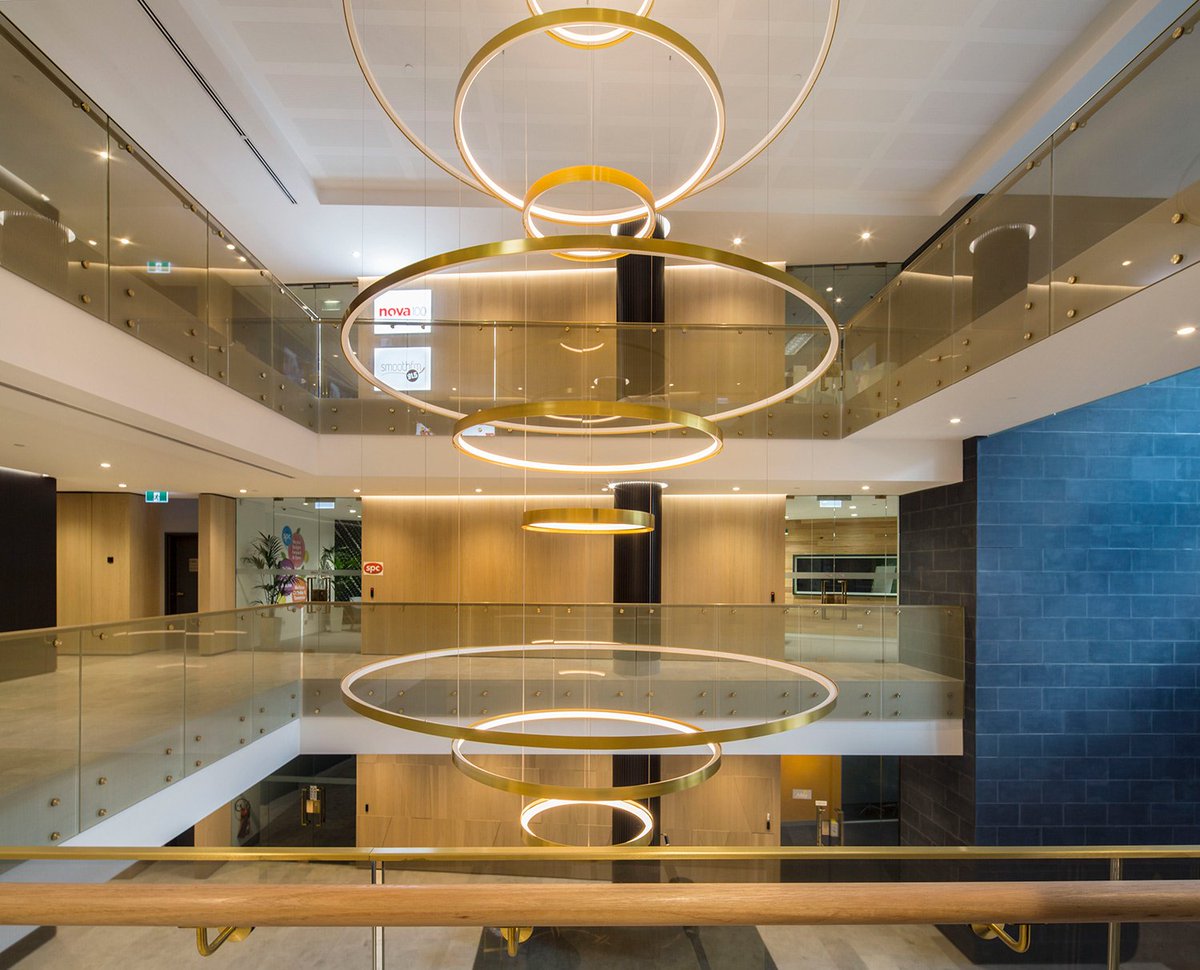 Glassworks_Aust's tweet photo. #Balustrade and #fixtures looking #onpoint at this #corporateoffice in Vic Gardens using Glassworks' #SEFAR mesh laminated glass and bronze fixtures. Custom #lightfeature came up a treat too! #australianarchitecture #interiordesign #melbournearchitecture #melbourneoffices https://t.co/hlqSGrvLq8
