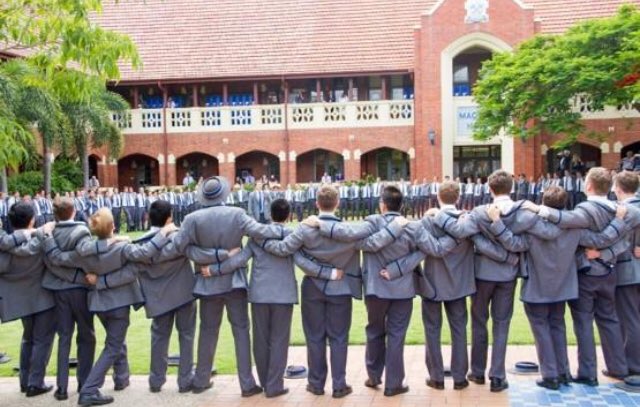 ChurchieOBA's tweet photo. Congratulations to our newest Old Boys, the Churchie Seniors of 2017, on completing school today. #churchie #churchieoldboys #boc2017 #blueandgreyarmy https://t.co/iY8VcvahIQ