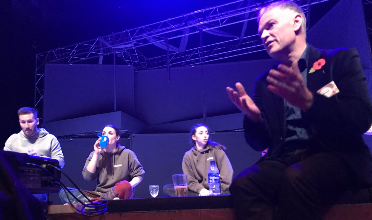 SunilBhanot2's tweet photo. Exploring the journey from human biology science @UniofOxford to collaborative creativity, transformation, trust, artistic movement and dance @MotionhouseDT #Charge2017 Thank you for a fantastic insightful post show conversation @TRwinchester https://t.co/KjZVPVVXpu