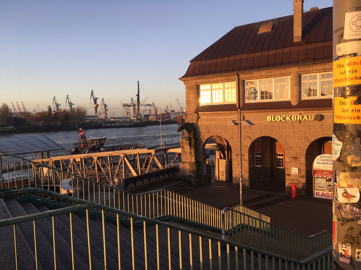 Wunderbare Morgensonne empfängt die Kollegen, Kunden und Freunde der <a href="/wps_de/">WPS - Workplace Solutions GmbH</a> zur heutigen <a href="/sawconf/">software@work</a> an den #Landungsbrücken. Allen Teilnehmern viel Spaß!