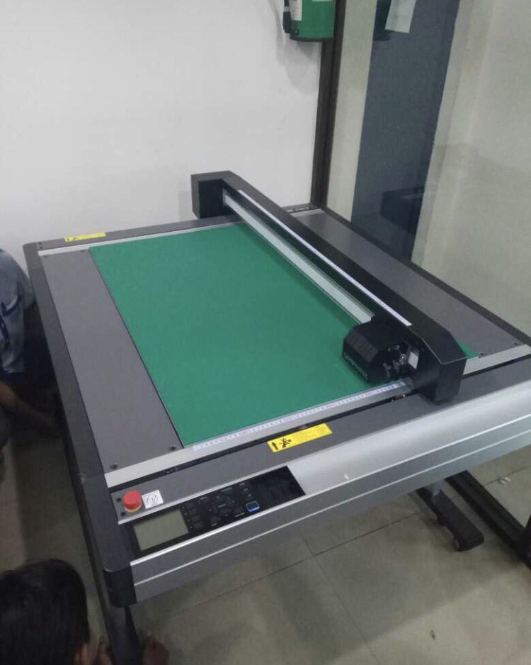 calling all craft and creative entusiasm in Bandung. FIRST in bandung,graptech technology from Japan is soon to be instaled...