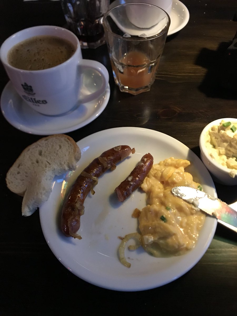 Psychojumper's tweet photo. Start your day right! JCNetwork Days 2017 in Frankfurt / Oder #jcnetwork #days2017 #jcnetworkdays2017 #frankfurtoder #vorwärtskommen https://t.co/7pSqkdCx6A