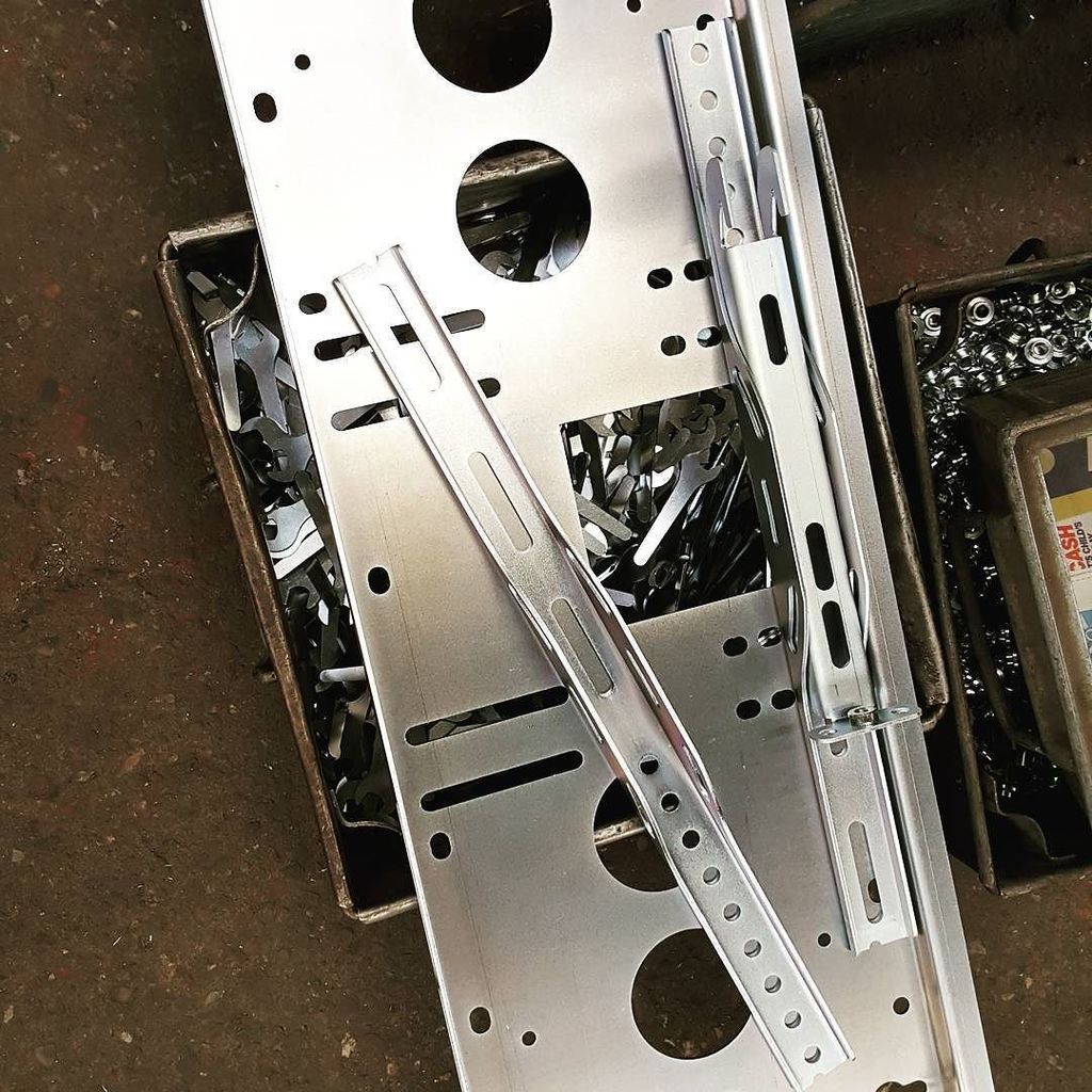 PMVmounts's tweet photo. We can zinc plate or treat any of our TV brackets so they can be installed outdoors #pmvmounts #ukmanufacturing #zinc #avtweeps https://t.co/hDEt9He4dy https://t.co/1VY2bKh6fr