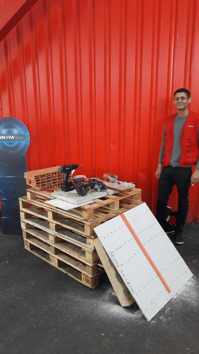 WurthRouen's tweet photo. #Ilies en mode démonstration !☆ #LeHavre ProxiShop. https://t.co/hMpisjZT6n