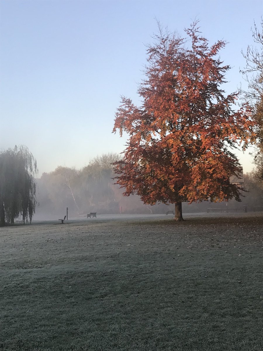 Stunning setting this morning for a morning walk and self-care for the soul <a href="/Activ8rlives/">Activ8rlives</a>