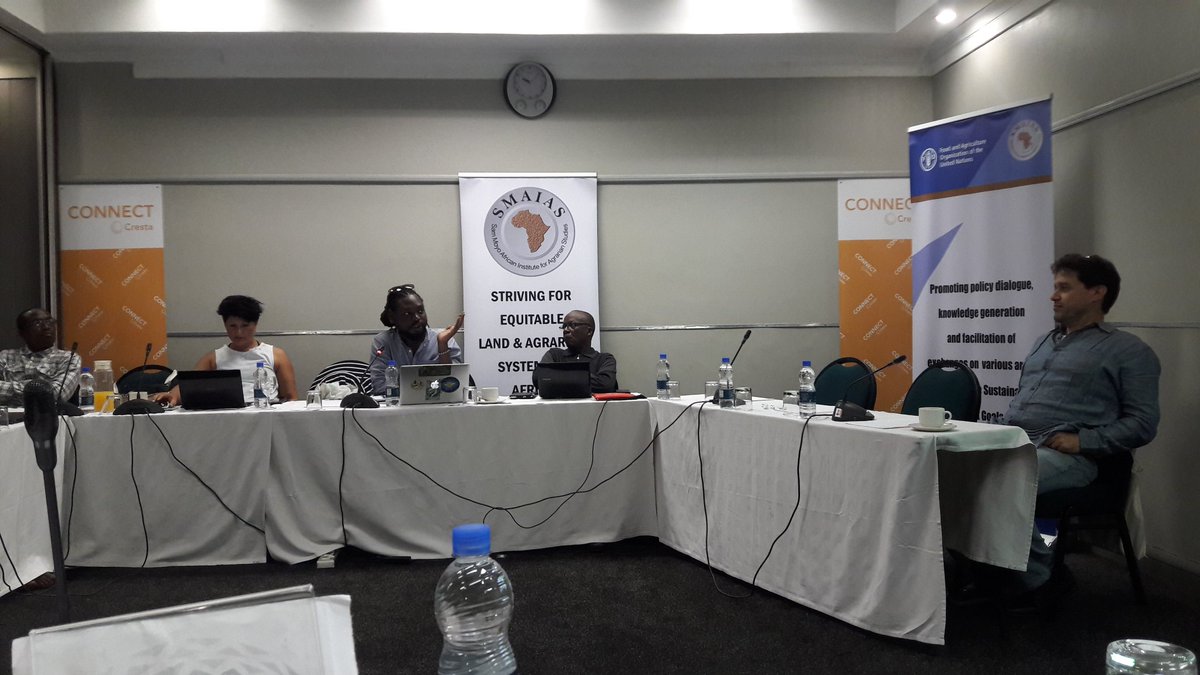 FreedomMazwi's tweet photo. #ASTI2017 closes today. The talk today is about #publishing https://t.co/O7hdqmLx4i