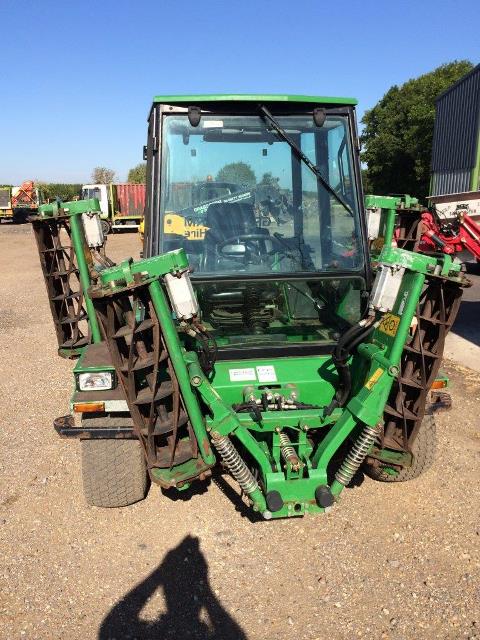 LSHAssetsales's tweet photo. #onlineauction Roberine five #gangmower fitted with Mauser cab #Blec SR8 stone rake #Trimax Stealth mower with folding wing #JohnDeere 355D ride on rotary mower, Trimax 237 rotary roller mower 2.2m #fieldtopmaker etc https://t.co/tSsOF5EuhH #groundsmaintenance #sportsturf https://t.co/3q80ULimz6