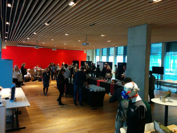 smalll_eu's tweet photo. Goede morgen #smalll2017. Hebben Julie er zin in? Wij wel! https://t.co/3EWbOUzvpn