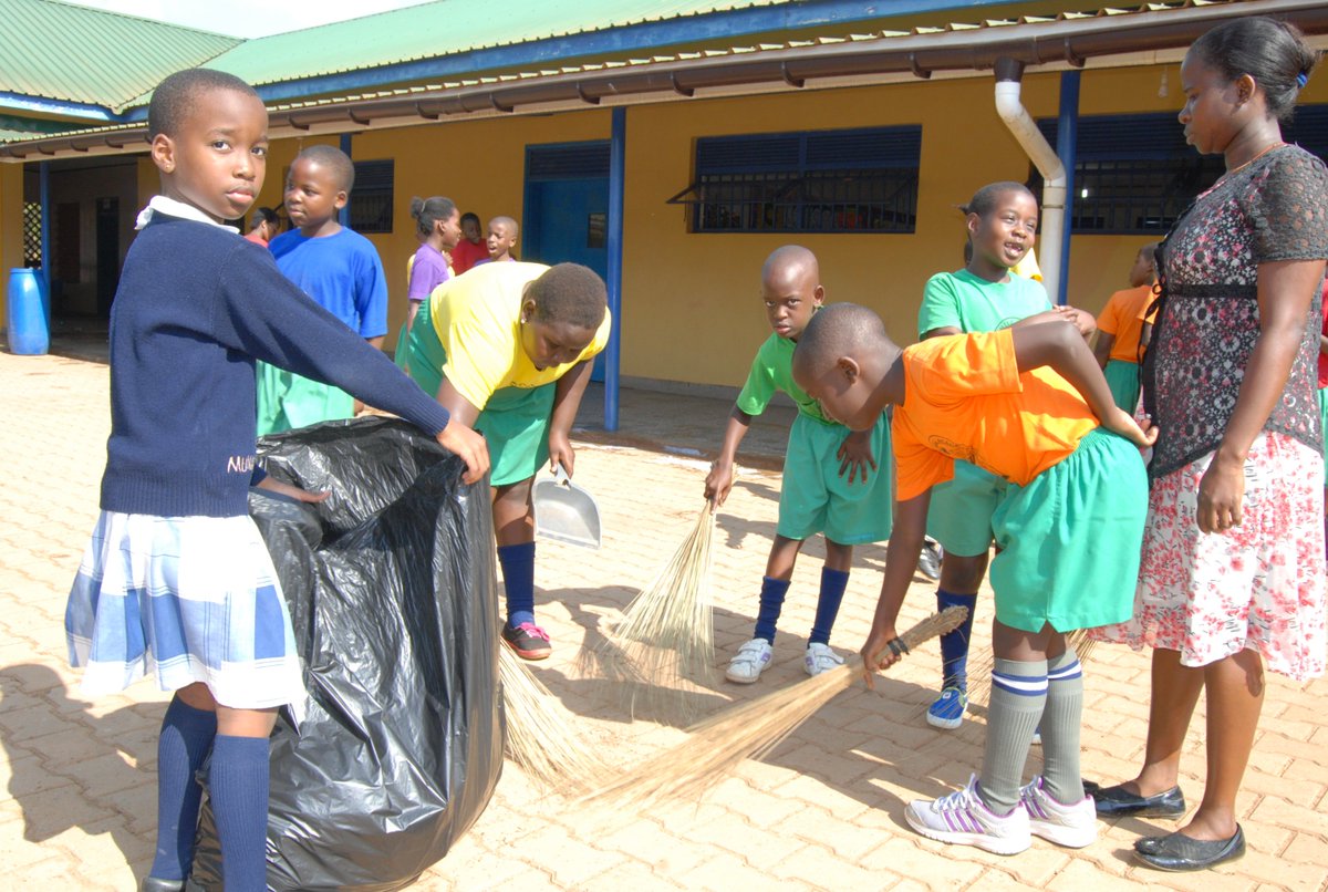 GreenhillUg's tweet photo. "Cleanliness & good sanitation in schools is a matter of high importance" - Narendra Modi
At #GHA, we emphasize and teach all of our students that a clear mind at school starts from a clean and lively environment so keeping our surroundings is key.
#GHAstudents #USAFI https://t.co/o6FduLKQMc