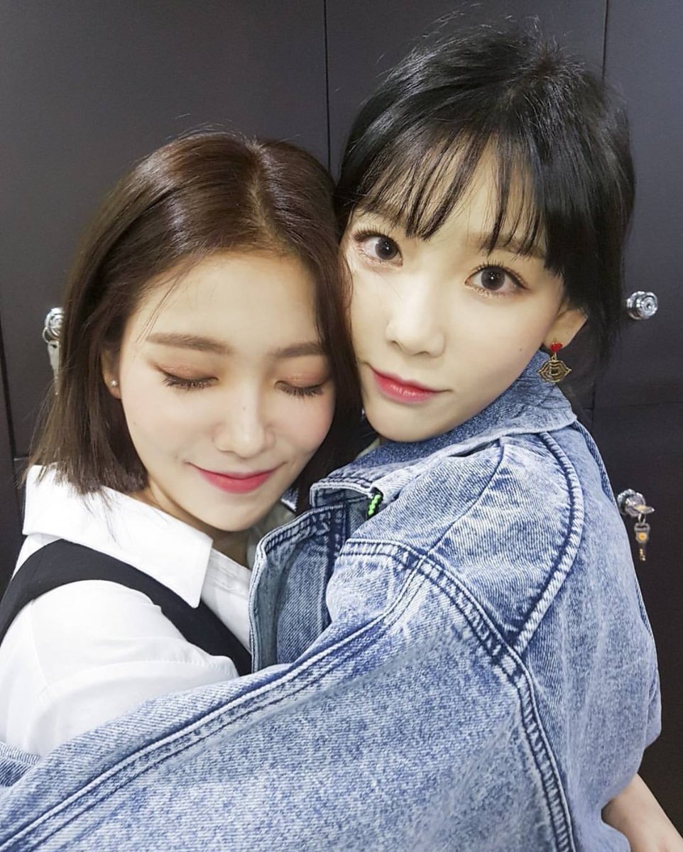 Taengsicarchive's tweet photo. TAENGSIC 2017 ! https://t.co/za8Qj5y9xa