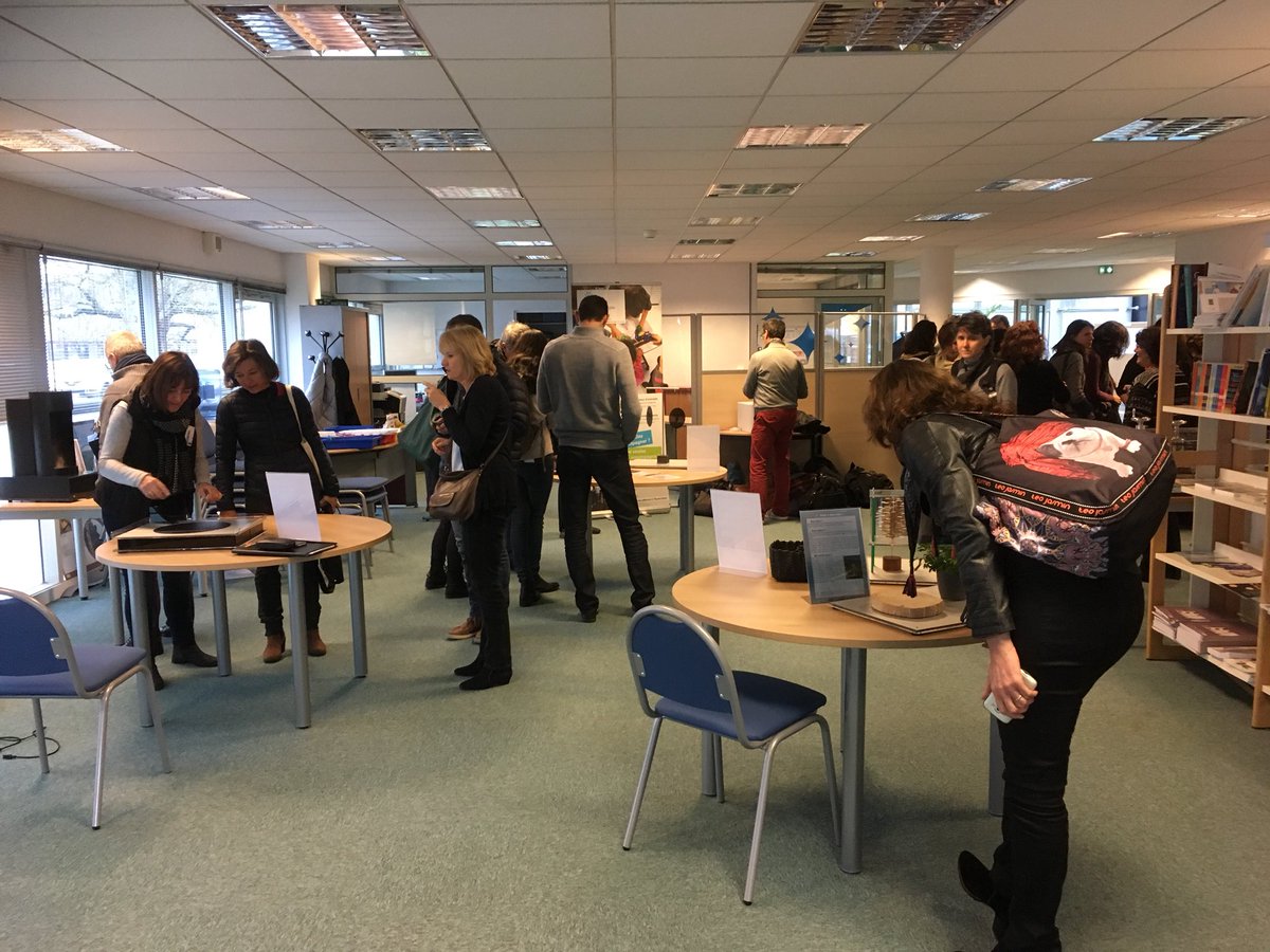 MPLS_CVL's tweet photo. Les #centrespilotes @Fondation_Lamap découvrent l’exposition de #Centrescience @RCValdeLoire https://t.co/JkCeefTO4i