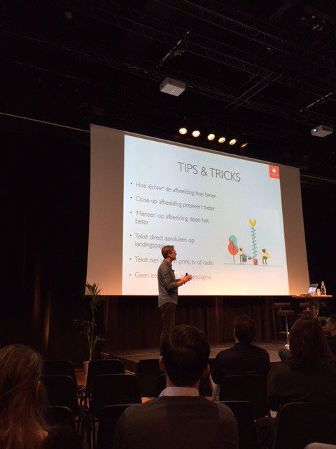 Cyril_W's tweet photo. Een paar key take-aways na de presentatie van Ligatus, interessant voor alle (native) display professionals ;-) #Emerce #Performance17 https://t.co/vXgfU4hh2t