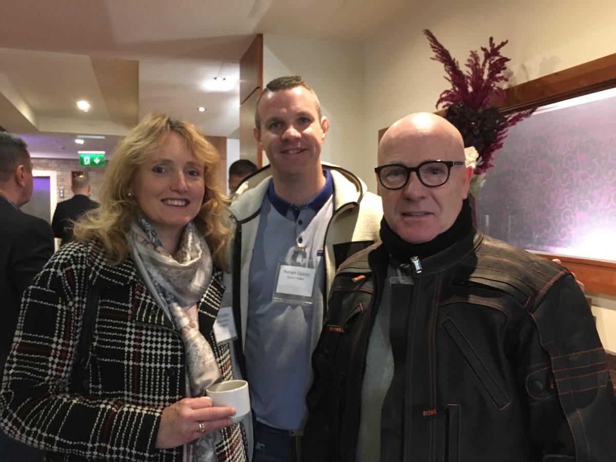weddingsonline's tweet photo. Getting ready for the photography and video masterclass with @QuinnVideo @Ericronan @goldenmoments @alanberg #irishweddingsummit https://t.co/azJ57Q7rEF