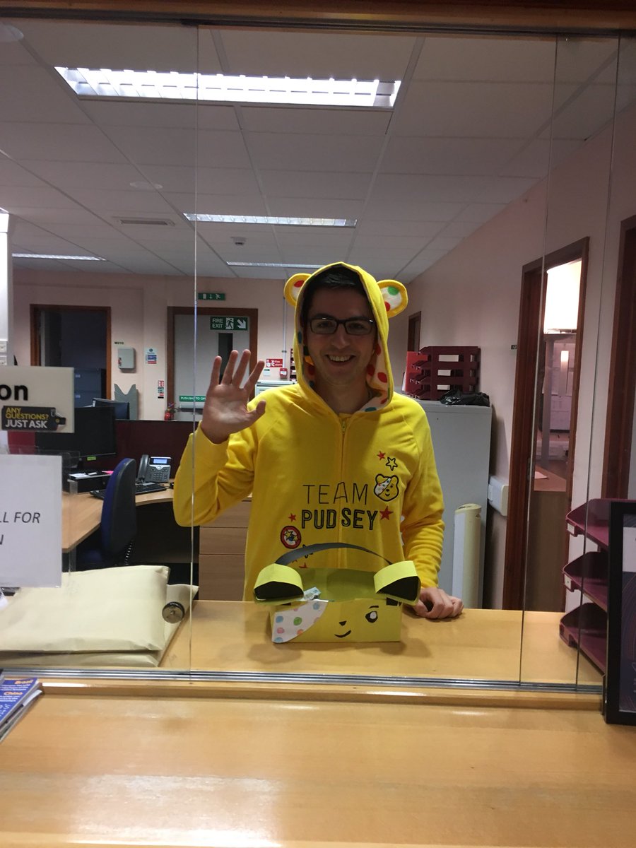 UWSPOD's tweet photo. Our very own Pudsey will be happy to take any donations including old pound coins today at P&amp;OD #childreninneed2017 @UniWestScotland https://t.co/tFDYjiguZT