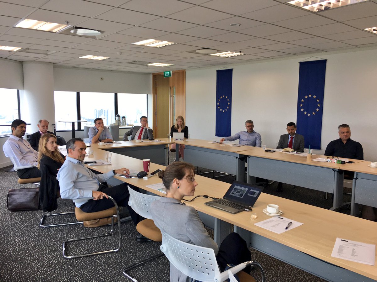 SarahDunleavy1's tweet photo. A great conversation with @EuroChamSG HR committee & @Cheese_Peter @CIPDAsia on future of work & HR #changinghr #futurework https://t.co/a27nPITc5X