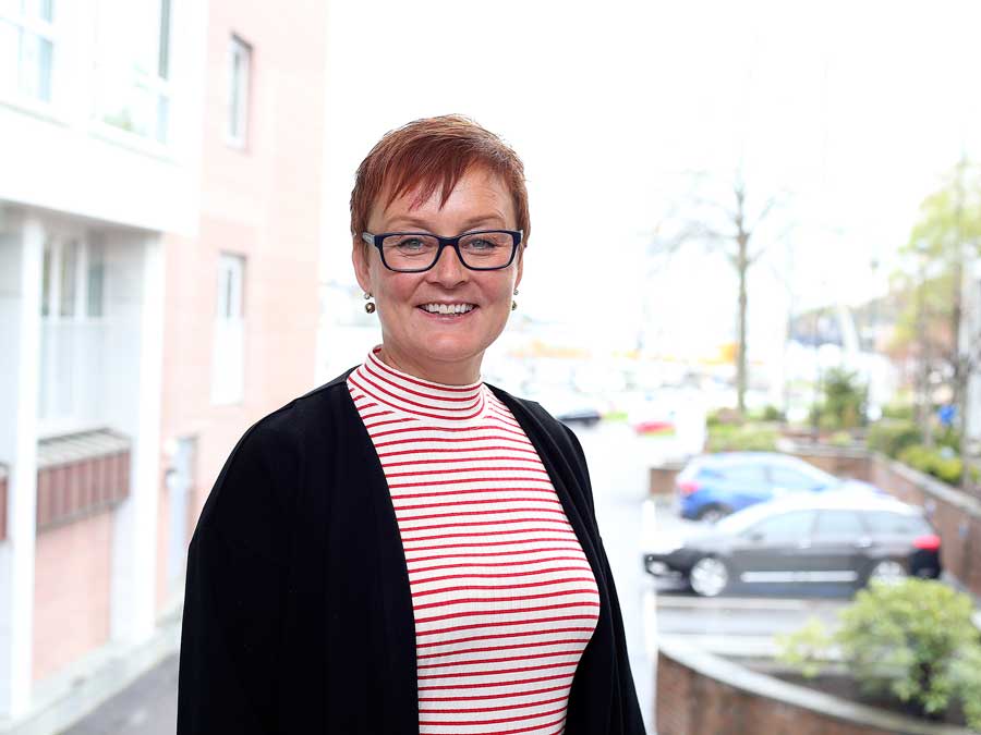 – IHF-kongressen er viktig for relasjons- og nettverksbygging. Veldig mange tar kontakt med oss og er imponert over det Norge gjør og ønsker samarbeid om ulike prosjekter, forteller Bente Aksnes. handball.no/nyheter/2017/1… #hbno