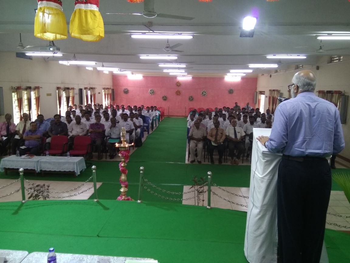 COM@SOUTHERNRAILWAY tweet media