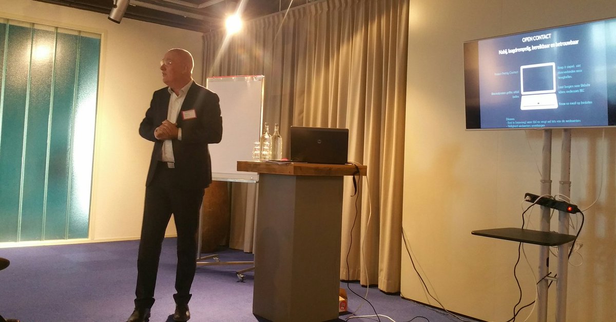 OpenOverheidNL's tweet image. Griffier van gemeente Teylingen Robert van Dijk, gaat in op de praktijk van #OpenOverheid in zijn gemeente #NuOpen #DvdLD