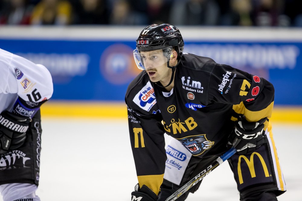 Don't miss the bucket collection at tomorrow's game against the <a href="/cardiffdevils/">Cardiff Devils</a> for #Movember!
You've enjoyed the players' efforts so far, help support them if you can! Details here: panthers.co.uk/home/bucket-co…
#WelcomeToNottingham