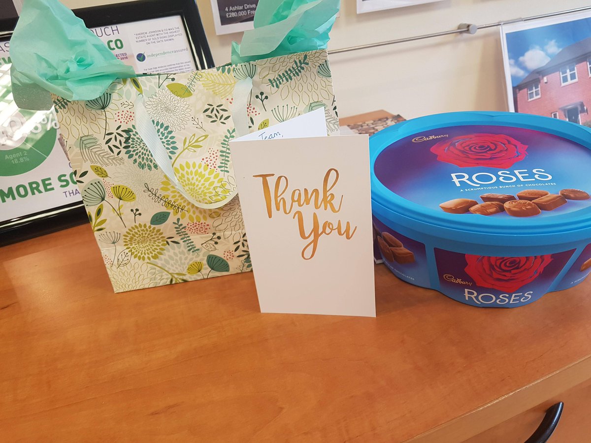 AndrewJohnsonCo's tweet photo. How #sweet!! Thank you to Mr and Mrs Finlayson for these wonderful kind words and gifts! We're so happy that you have settled in to your new home! Wishing you all the best for the future with many memories to be had! From all at @AndrewJohnsonCo https://t.co/52URjXXz8H