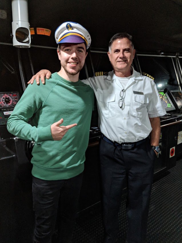 misterbrilliant's tweet photo. I brought a fake captain's hat on a cruise ship and got drunk and found my way onto the bridge and then the real captain showed up and demanded to wear my hat. https://t.co/fZK1KSy1PP