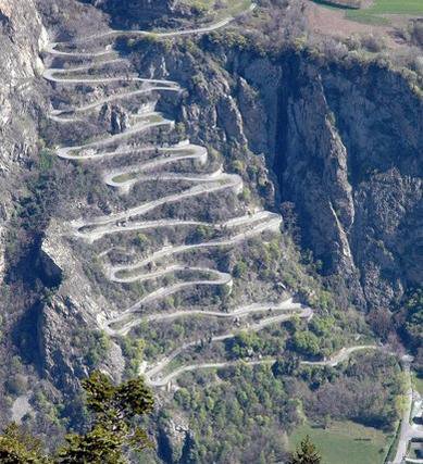velobhoy's tweet photo. Have decided to cycle up this bad boy next June!! Already got the fear. #alpedhuez #dhuez https://t.co/20MiNSZfkL